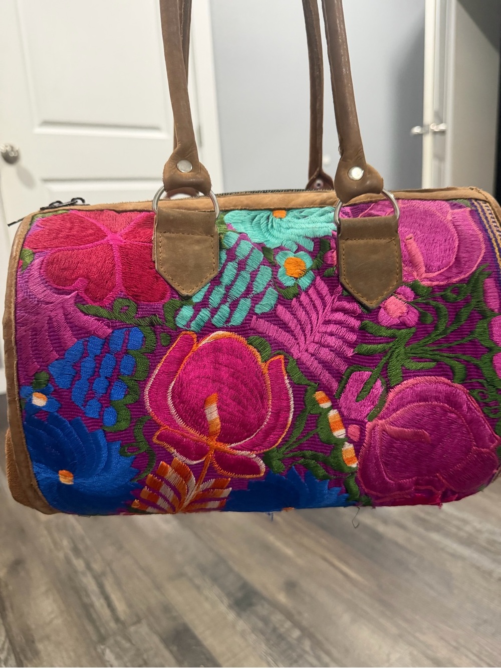 Embroidered Floral Tote Bag in Multicolor